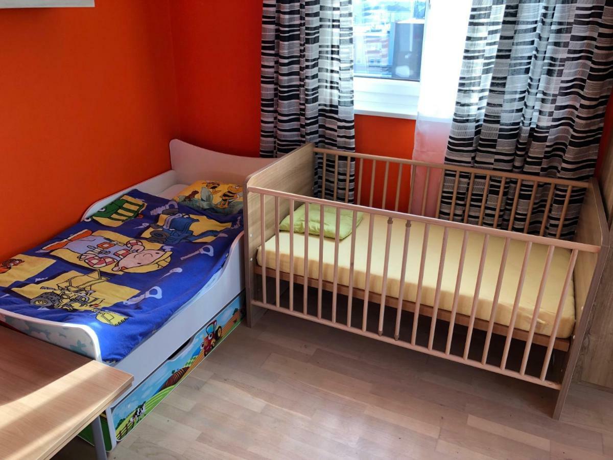 Kmheim, Cozy 103M2 Apartment, With 3 Bedroom And Covered Free Parking Place, Close To City Center Graz Dış mekan fotoğraf