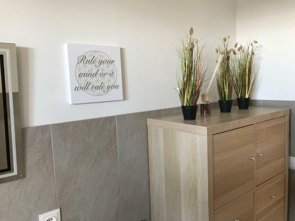 Kmheim, Cozy 103M2 Apartment, With 3 Bedroom And Covered Free Parking Place, Close To City Center Graz Dış mekan fotoğraf